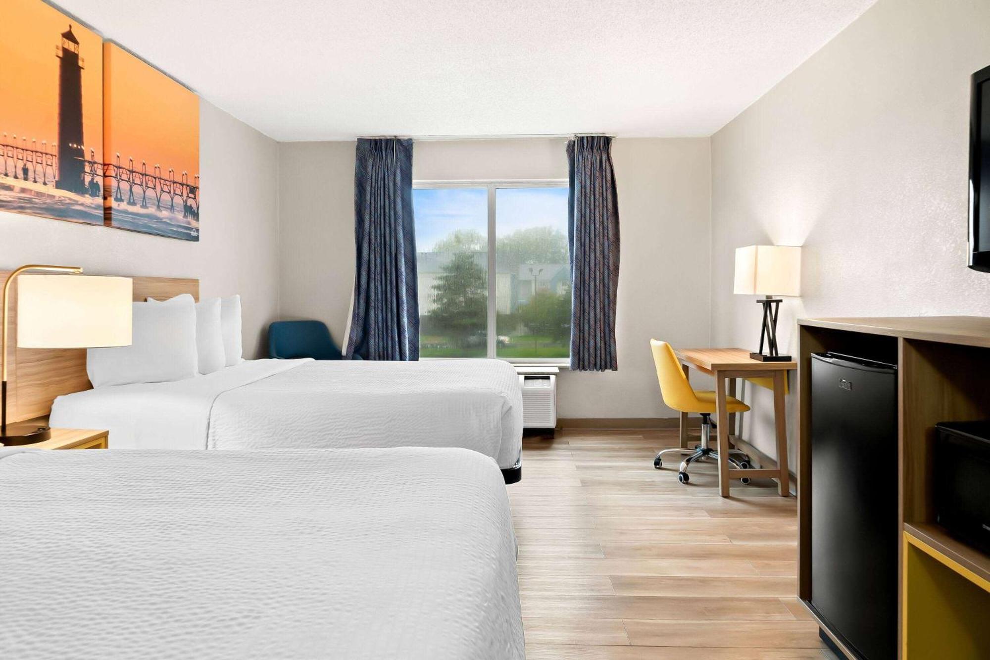 Days Inn & Suites By Wyndham Warren Extérieur photo